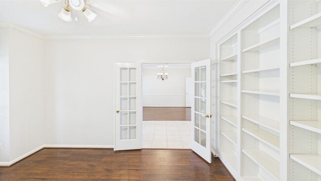 Building Photo - 12019 Costa Del Rey Ct