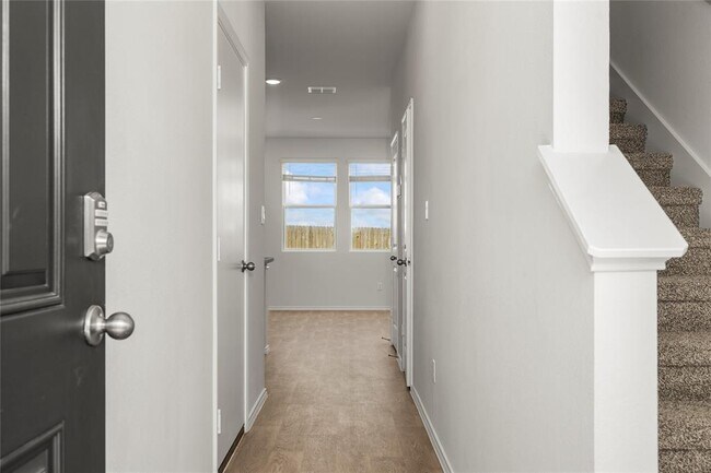 Foto del edificio - 119 Kendall Ln