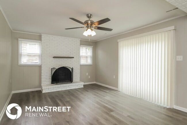 Building Photo - 3200 Flanders Ct