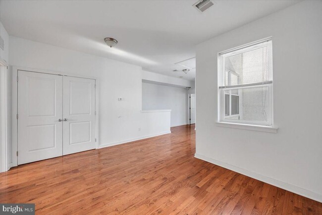 Foto del edificio - 1322 N 15th St