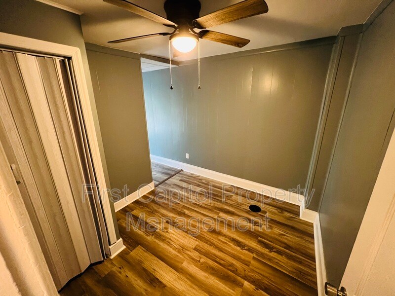 Building Photo - 3 Stoner Ave