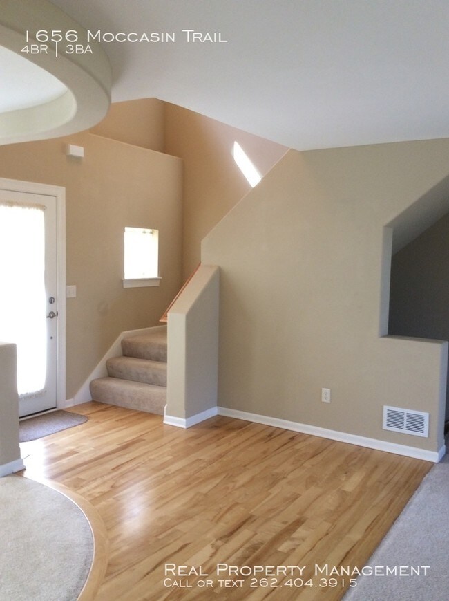 Building Photo - Beautiful 4 Bedroom Single Family Home