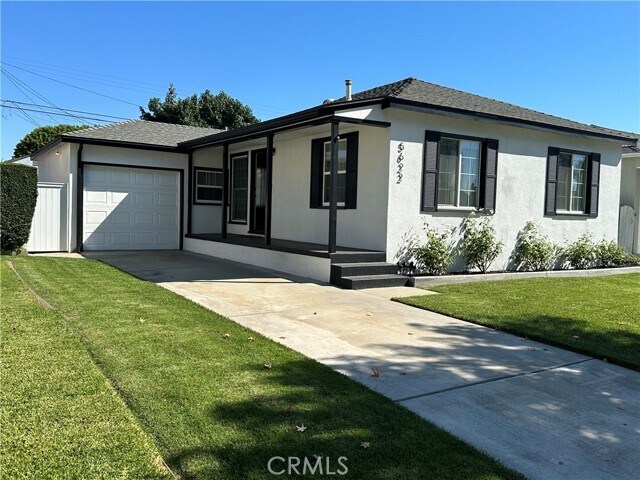 Building Photo - 5622 Lorelei Ave