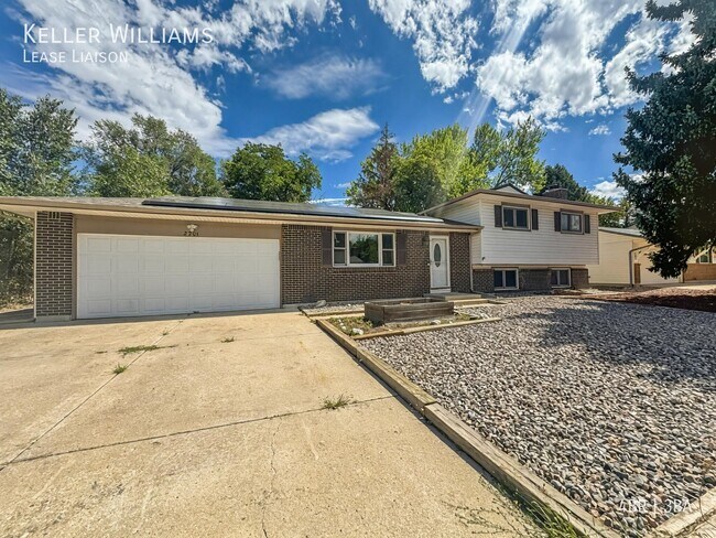 Foto del edificio - 2201 Greenwich Cir W