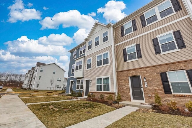 Building Photo - 51 Short Br Dr