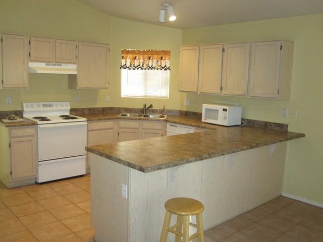 Building Photo - 65 S Willow Creek St