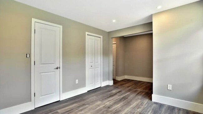 Building Photo - 29 Gibson Ave