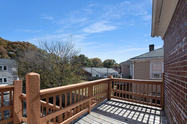 Foto del edificio - 4915 Chamberlayne Ave