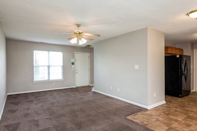 Foto del edificio - 4321 Windjammer Ct SW