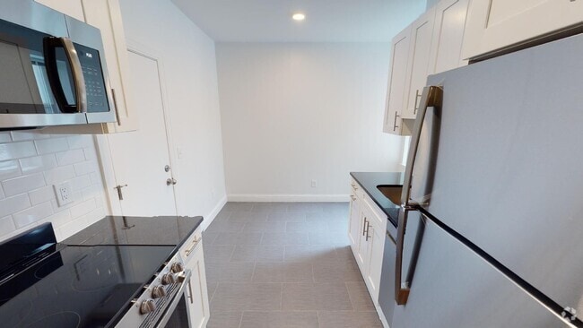 Building Photo - 123 Sutherland Rd