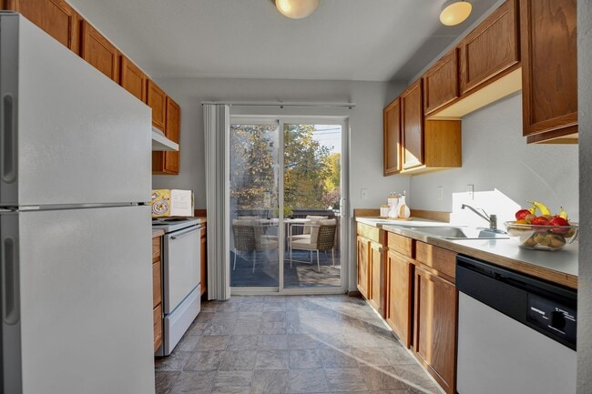 Interior Photo - Mountain Glen Apartments