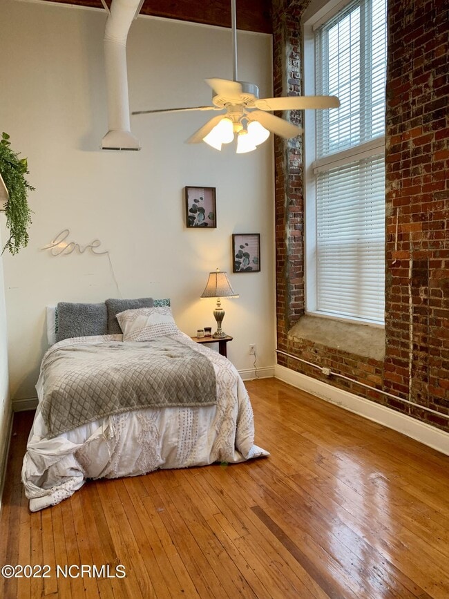 Building Photo - 109 Carolyns Mill Pl