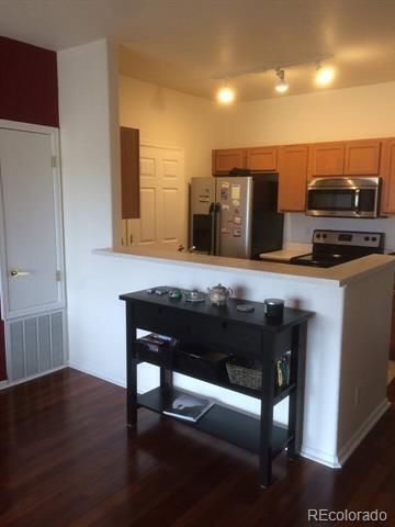 Building Photo - 15700 E Jamison Dr