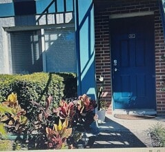 Building Photo - 14509 Seaford Cir