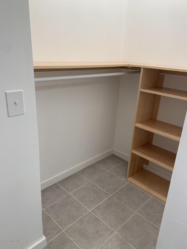 Foto del edificio - 354 Sand Ln