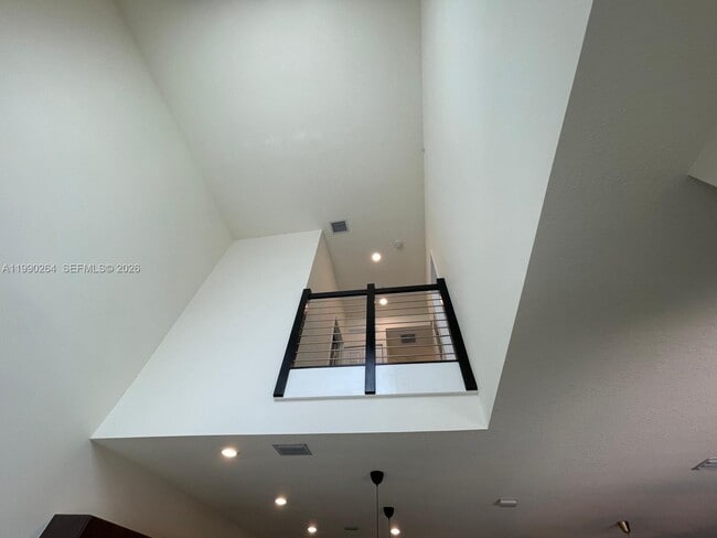 Building Photo - 4700 NW 84th Ave