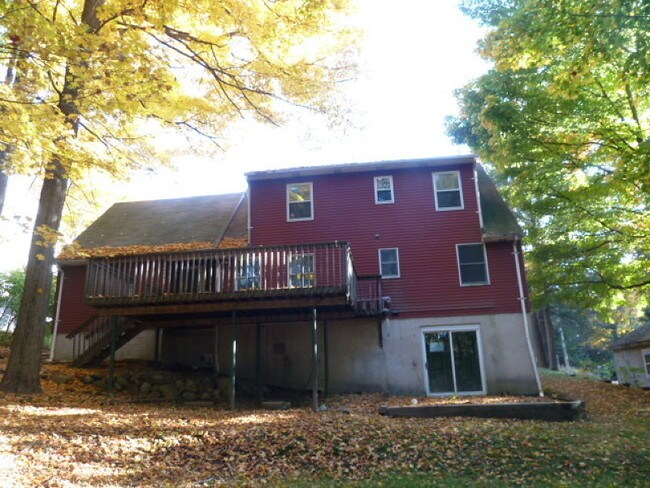 Foto del edificio - 21 Hillcrest Dr