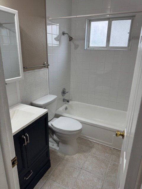 Building Photo - 4644 Simms St