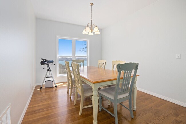 Foto del edificio - 12310 Slate Gap Rd