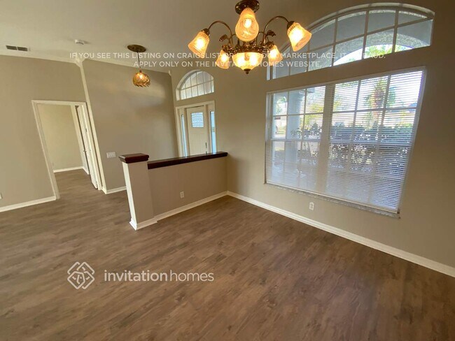 Building Photo - 1544 Daylily Dr