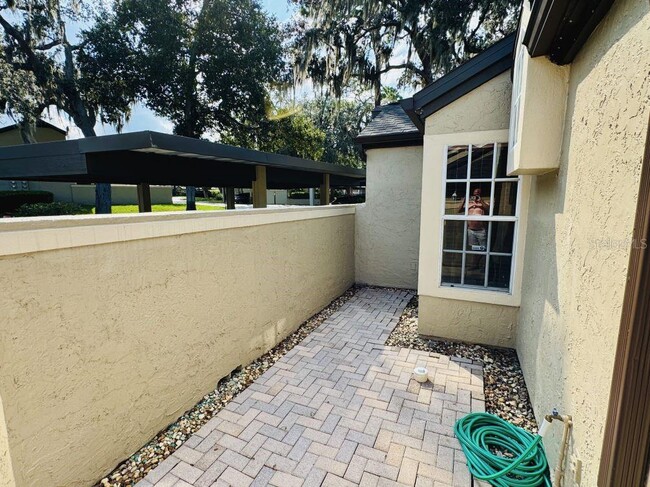 Building Photo - 1556 Farrindon Cir