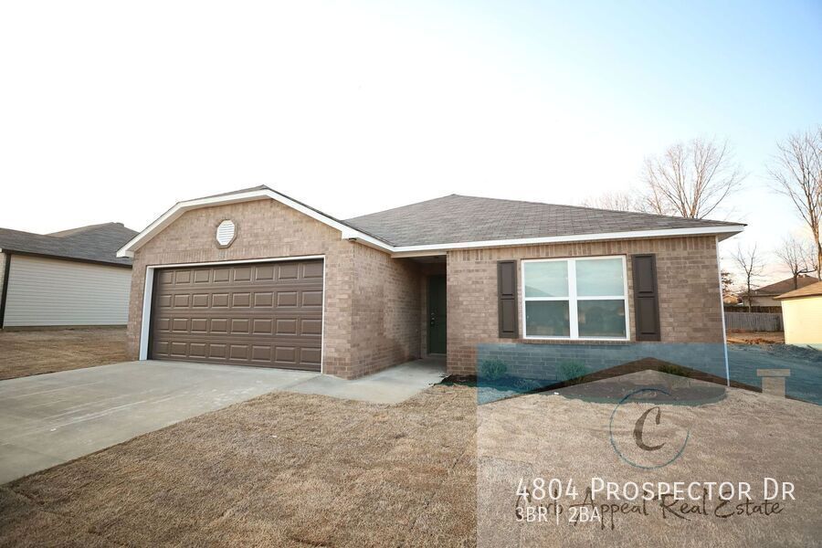 Primary Photo - New construction in Jonesboro - beautiful ...