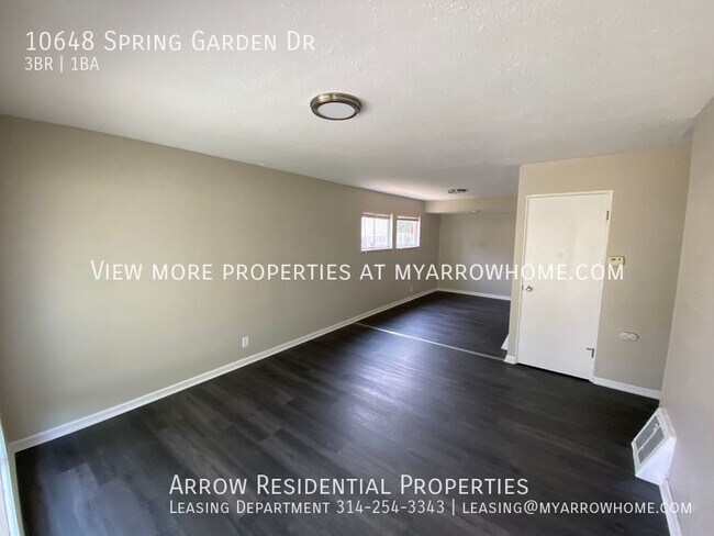 Foto del edificio - 10648 Spring Garden Dr