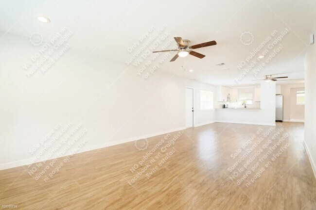 Foto del edificio - 3 br, 2 bath House - 219 Enchanted Dr