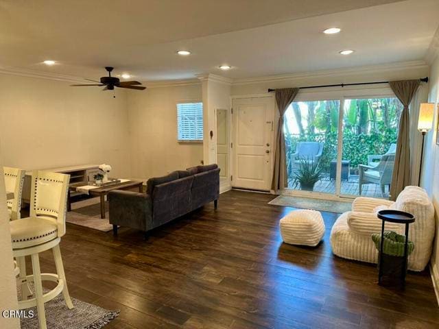 Building Photo - 355 N Maple St