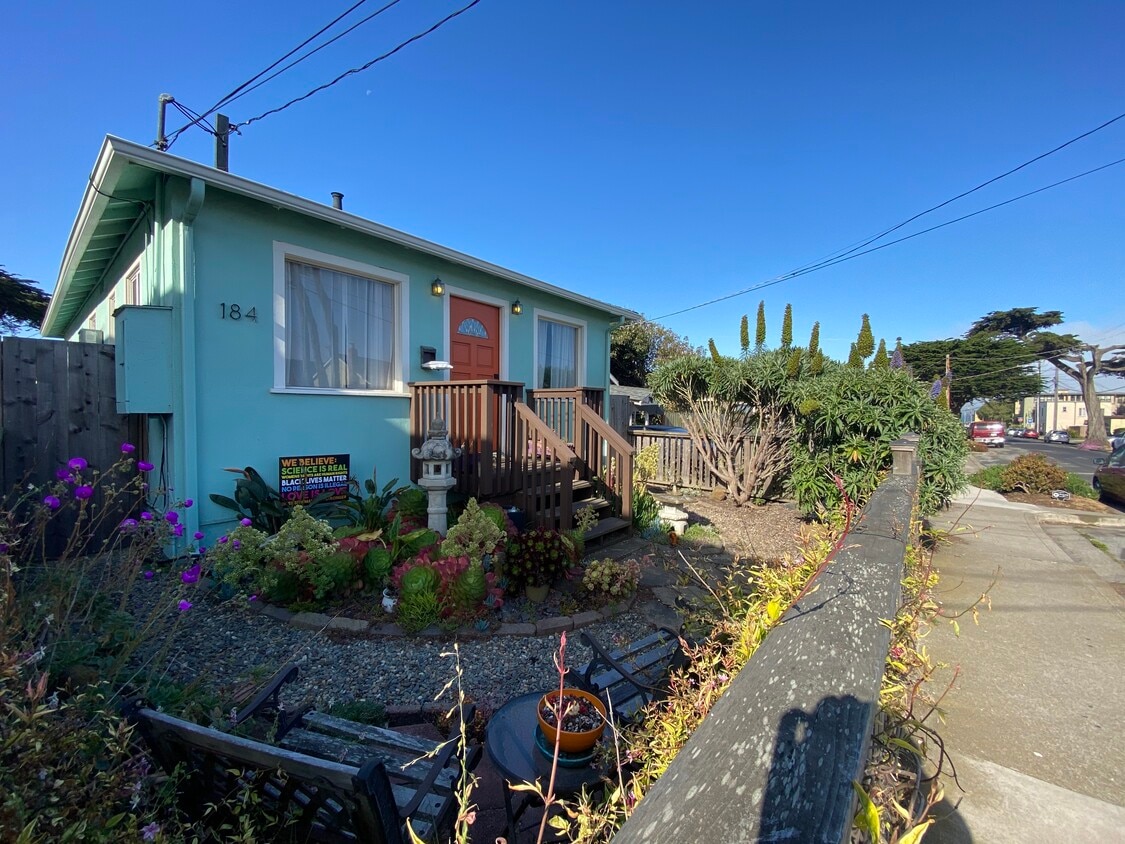 184 Paloma Ave, Pacifica, CA 94044 House Rental in Pacifica, CA