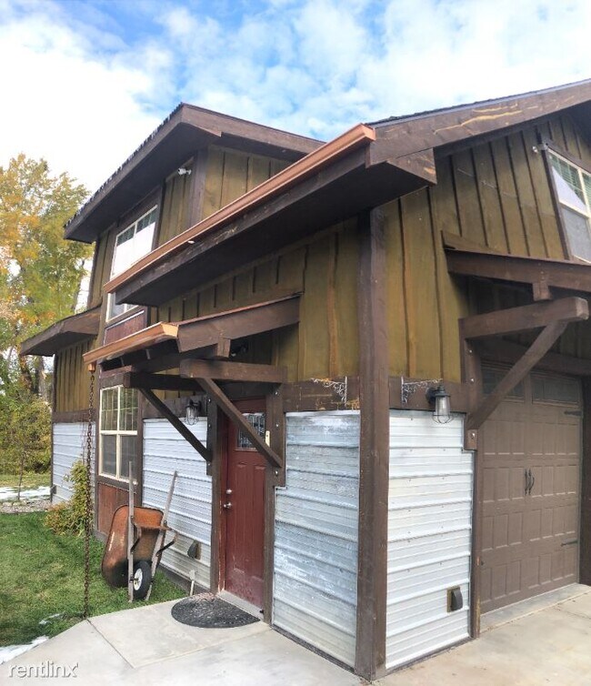 Building Photo - 1 br, 1 bath Condo - 333 New Ventures Dr