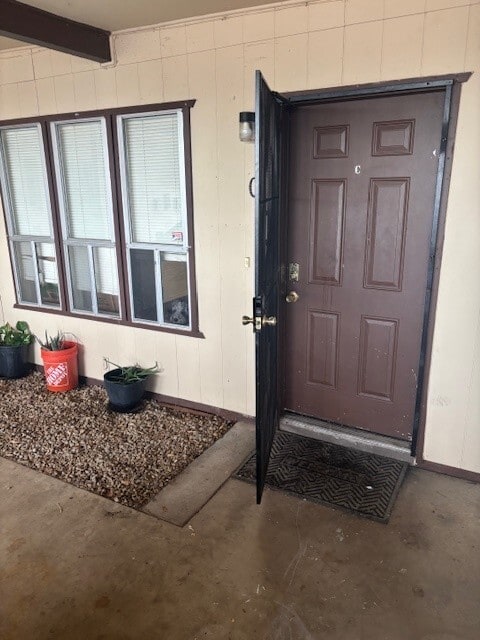 Building Photo - 1149 N April Cir