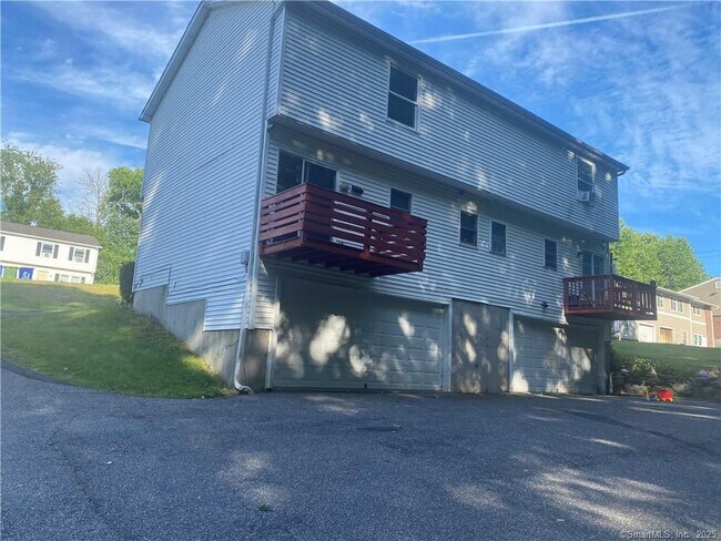 Foto del edificio - 53 Stonewall Ln