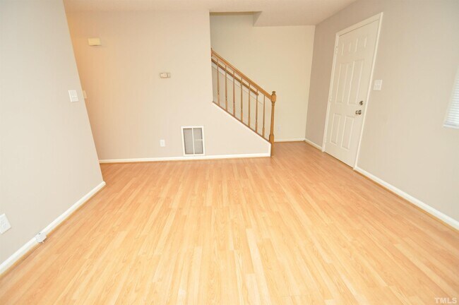 Building Photo - 6202 Deerwood Pl
