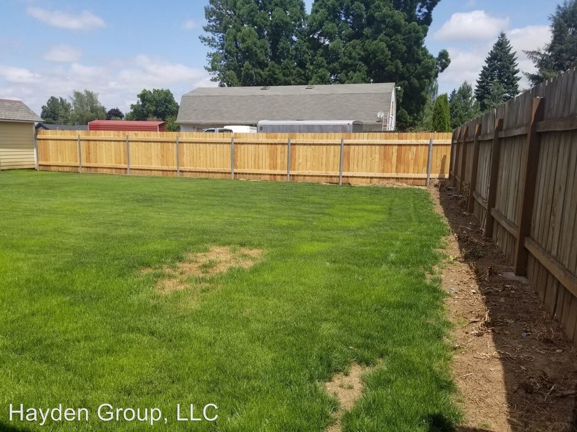 Foto del edificio - 3 br, 2 bath House - 33505 SW TV Highway