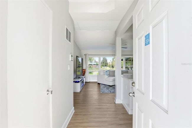 Foto del edificio - 2705 Gulfstream Rd