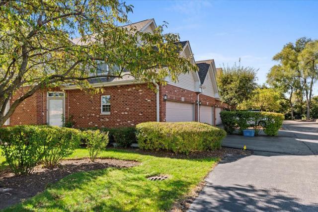 Primary Photo - 2 bedroom in Bolingbrook IL 60440