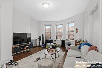 Building Photo - 868 Huntington Ave