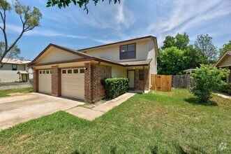 Building Photo - 13305 Saddlebrook Trail