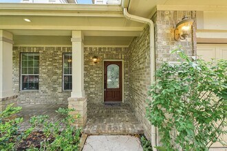 Building Photo - 11303 English Rose Trail