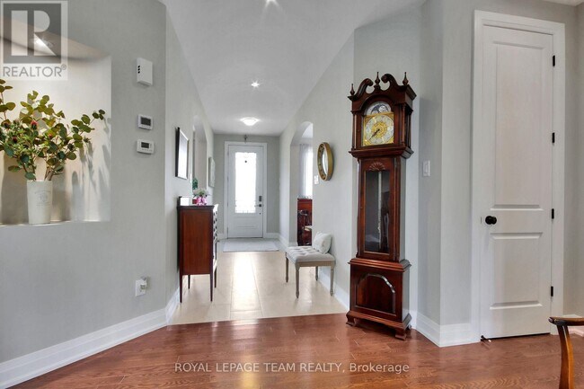 Photo du bâtiment - 321 Trestle St