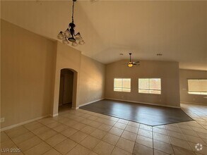 Building Photo - 6607 N Ruddock Dr