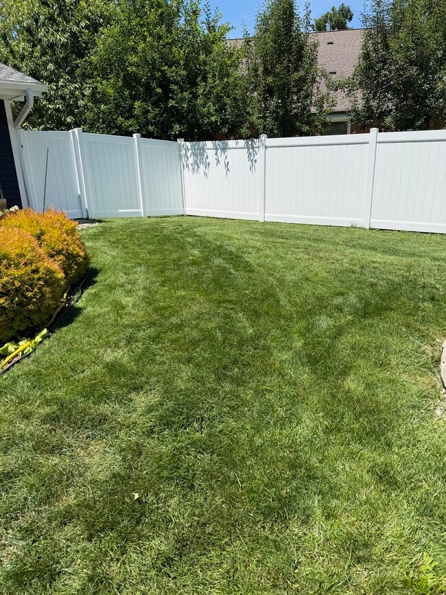Building Photo - 8622 S Glen Forest Ct