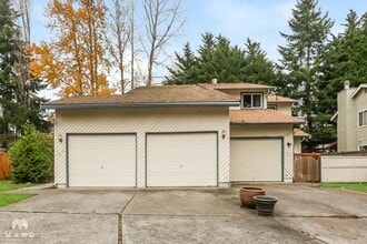 Building Photo - 419 122nd St SW