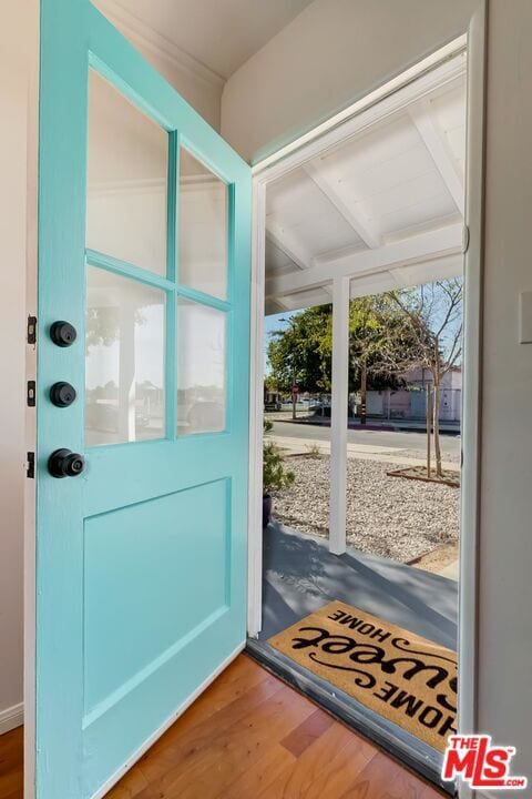 Building Photo - 7236 Encino Ave