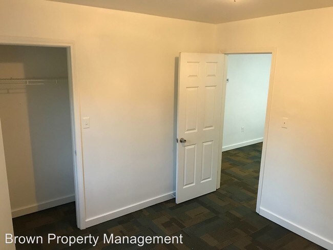 Foto del edificio - 3 br, 1 bath House - 638 wood river ave.