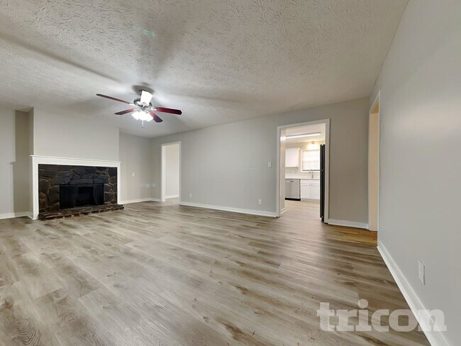 Foto del edificio - 285 Fireside Way