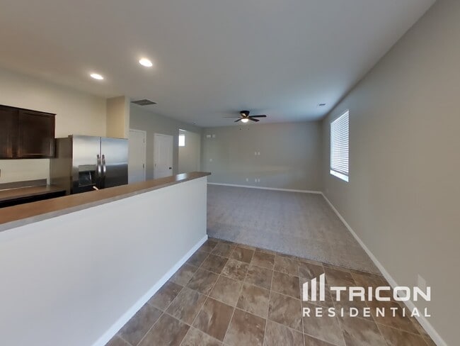 Foto del edificio - 19416 21st Ave Ct E