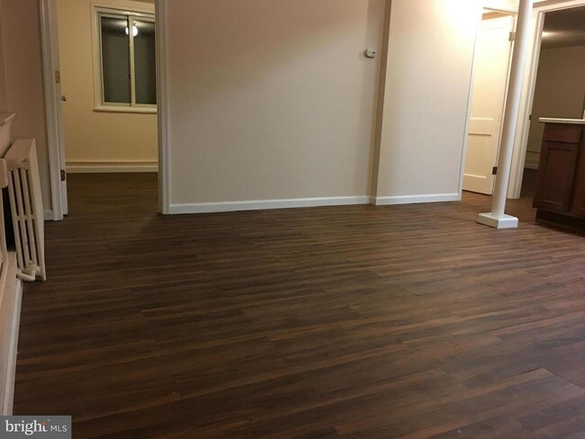 Building Photo - 7206 Flower Ave