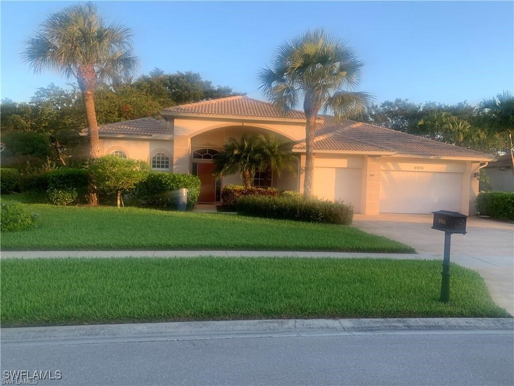 Foto principal - 8906 Lely Island Cir